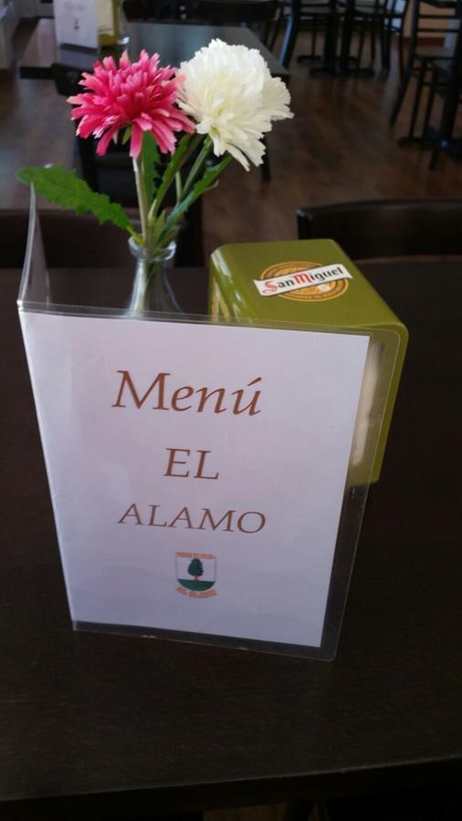 Hotel Restaurante El Alamo Ngoại thất bức ảnh
