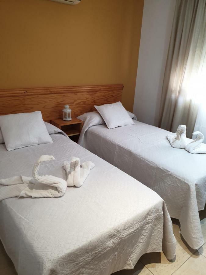 Hotel Restaurante El Alamo Ngoại thất bức ảnh